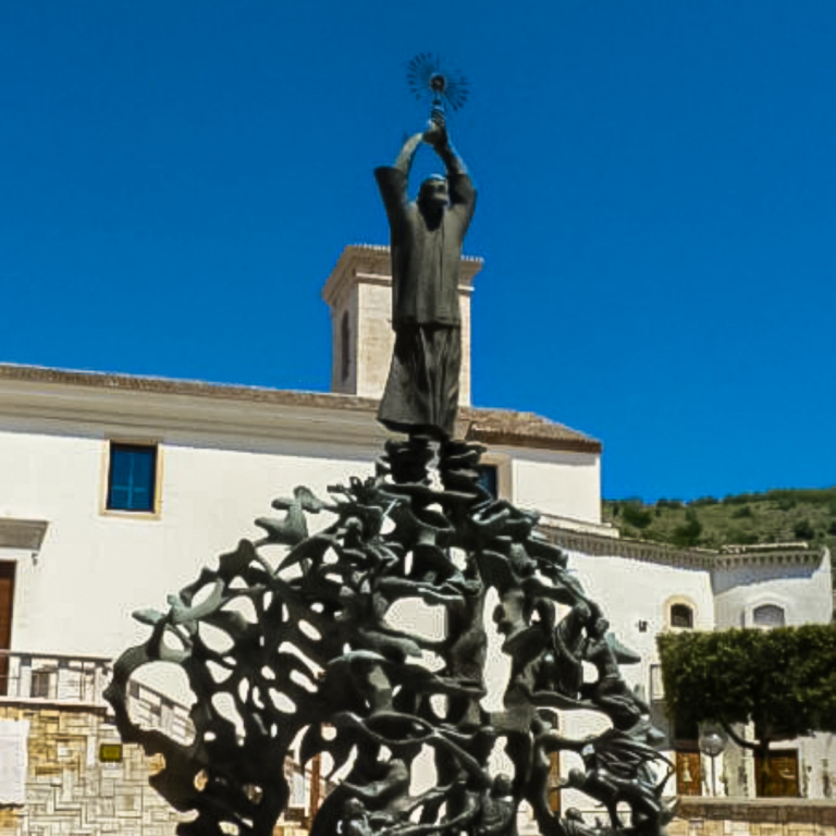 Monumento Pericle Fazzini